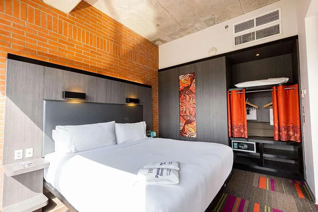 Hotel Guadalajara Country Club By Hnf
